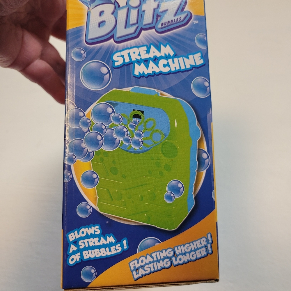 Blitz Bubbles Stream Machine - Picture 6 of 6
